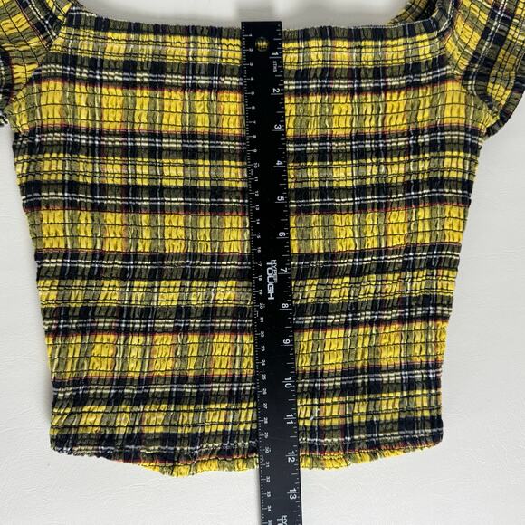 🍀Hot Topic Clueless Yellow Plaid Smocked Cropped Top Junior’s Size Small READ - Picture 9 of 10